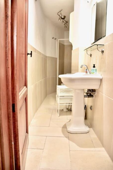 Belle Donne Historical - Center Apartamento Florença